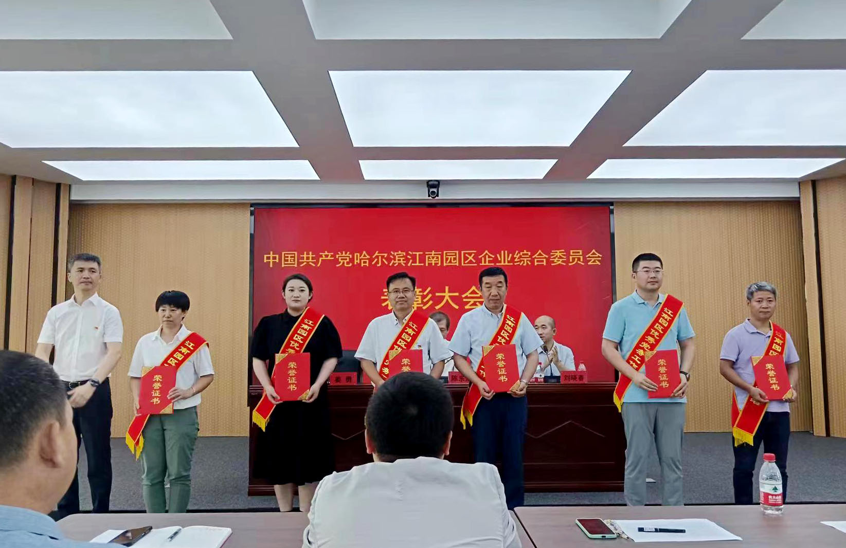 600cacfd-6c39-4584-9ccb-f2ada0f0f471