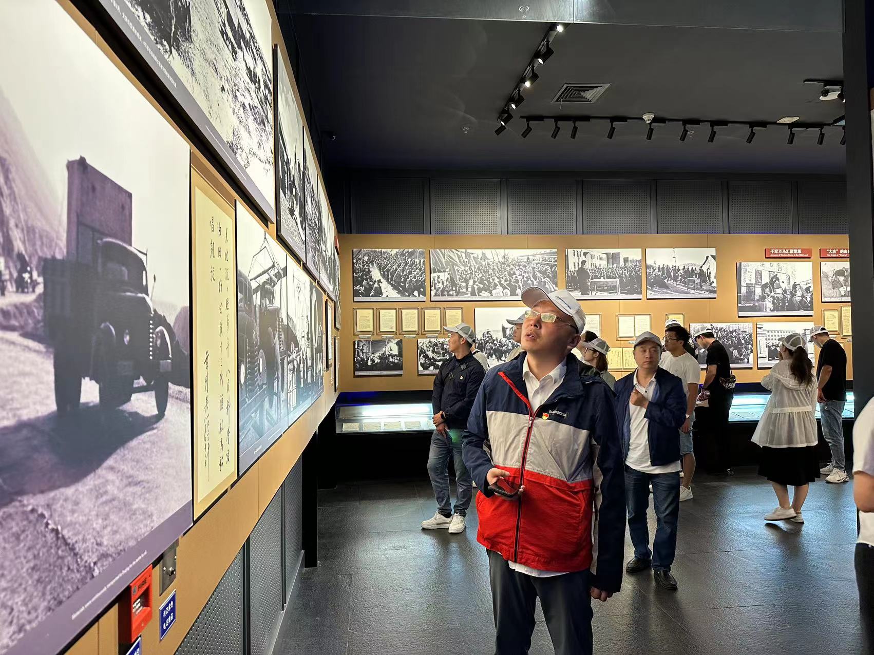 b046eb9c-c9bf-434f-92be-18320f7147c0