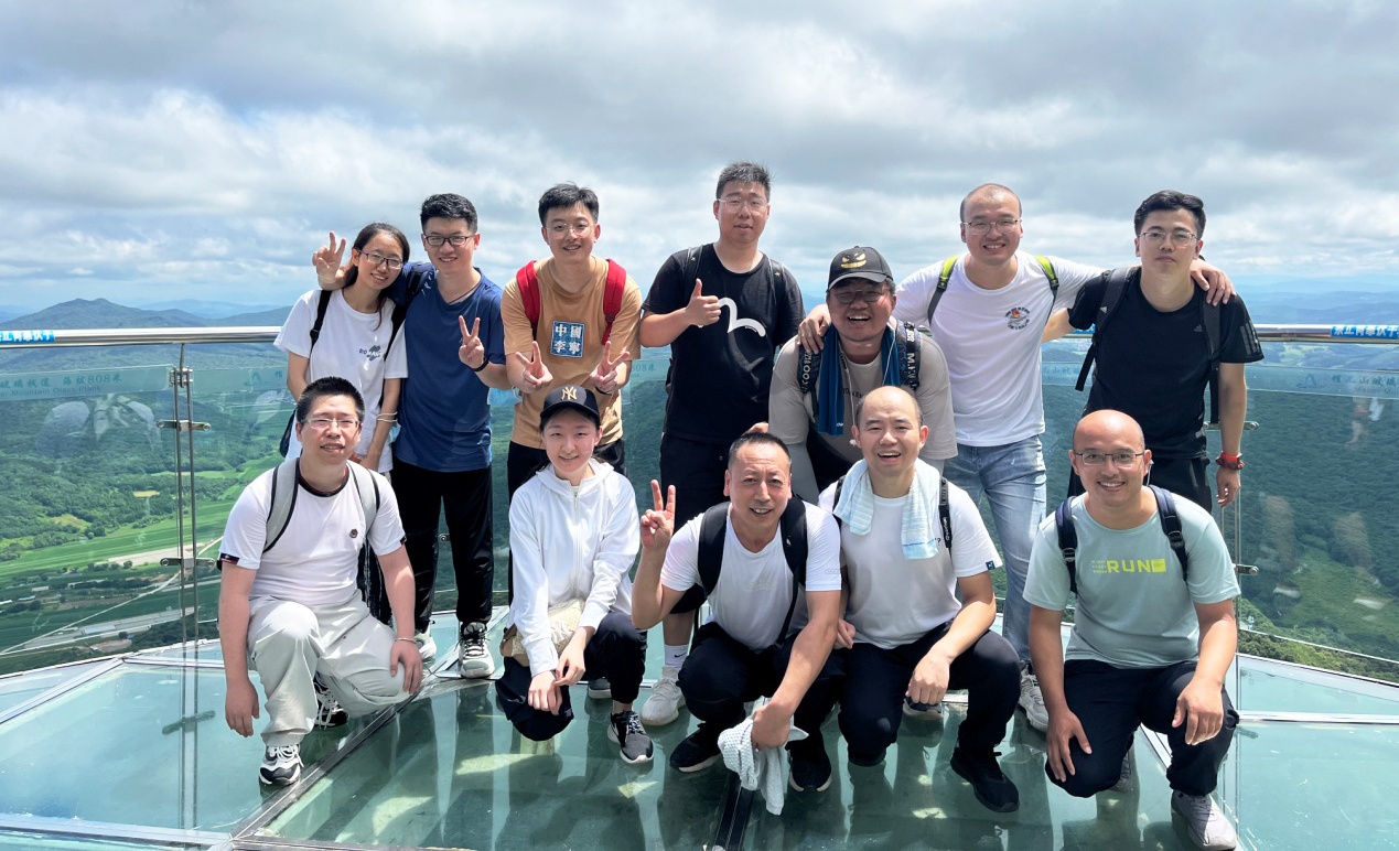 dab06b06-cb72-4375-9be6-50a972a9b933